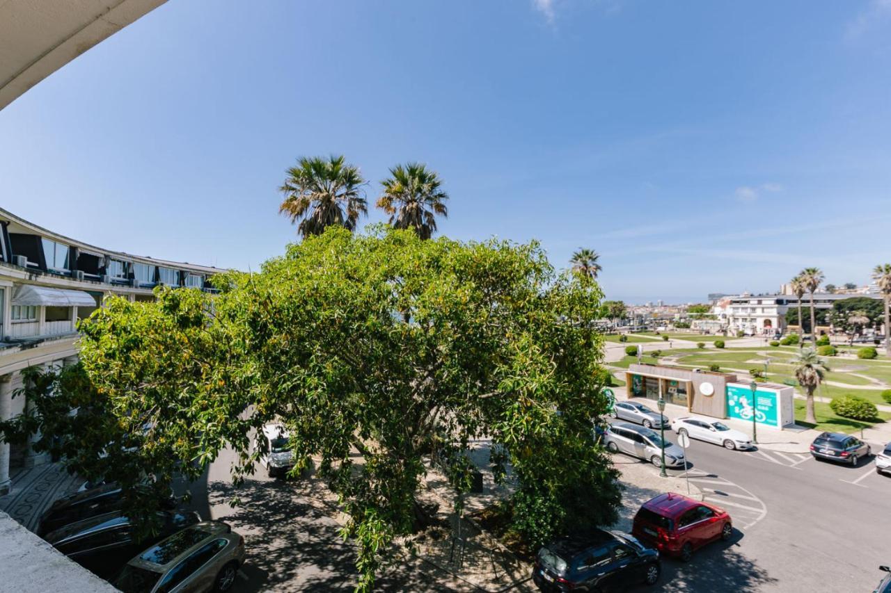 Rent4Rest Estoril Beachfront Apartments Bagian luar foto
