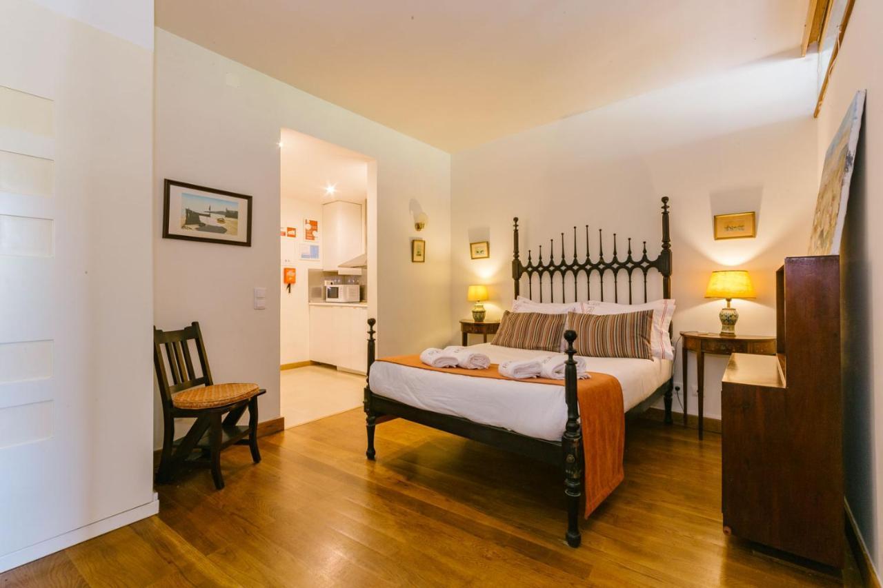 Rent4Rest Estoril Beachfront Apartments Bagian luar foto