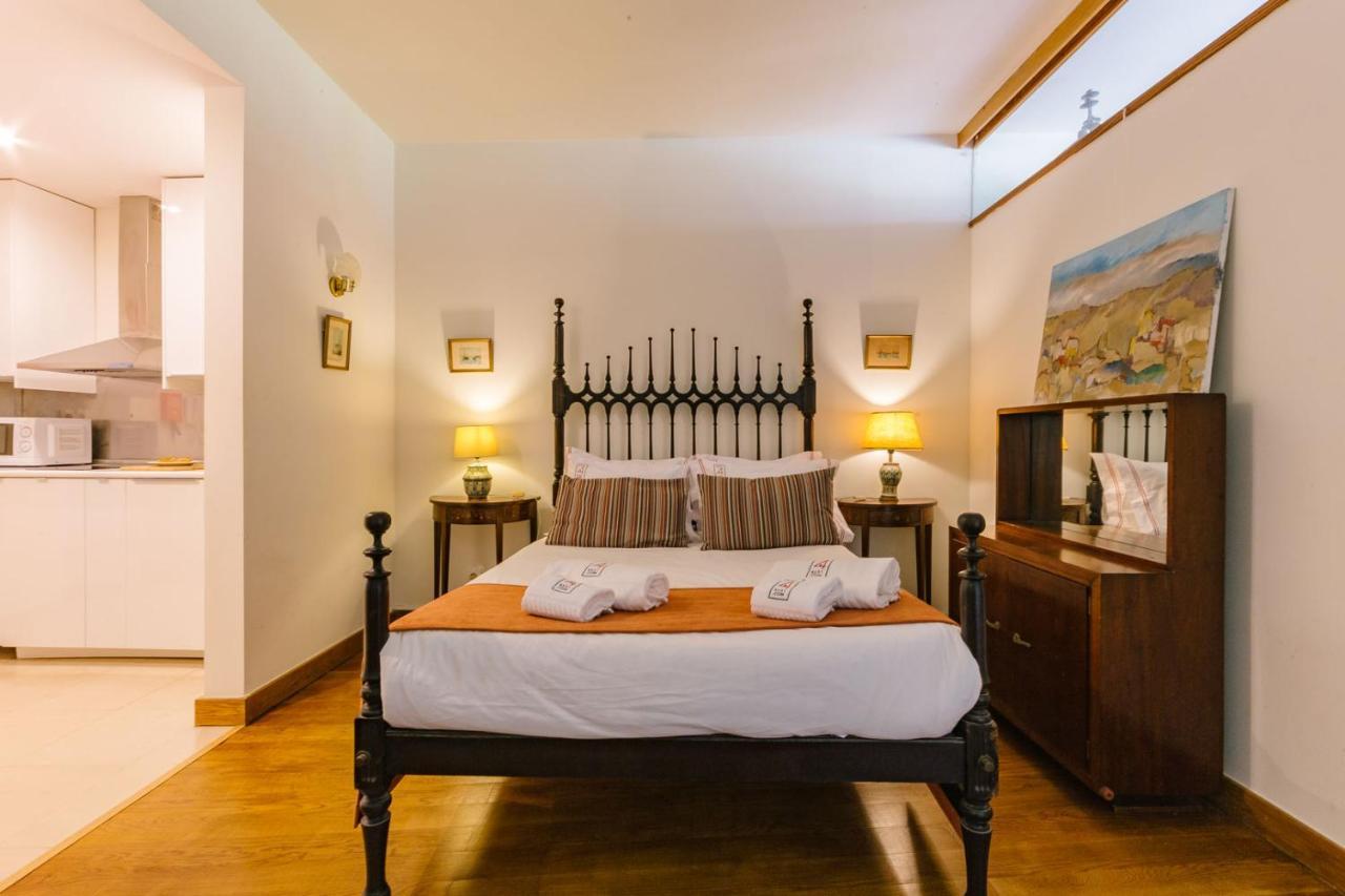 Rent4Rest Estoril Beachfront Apartments Bagian luar foto