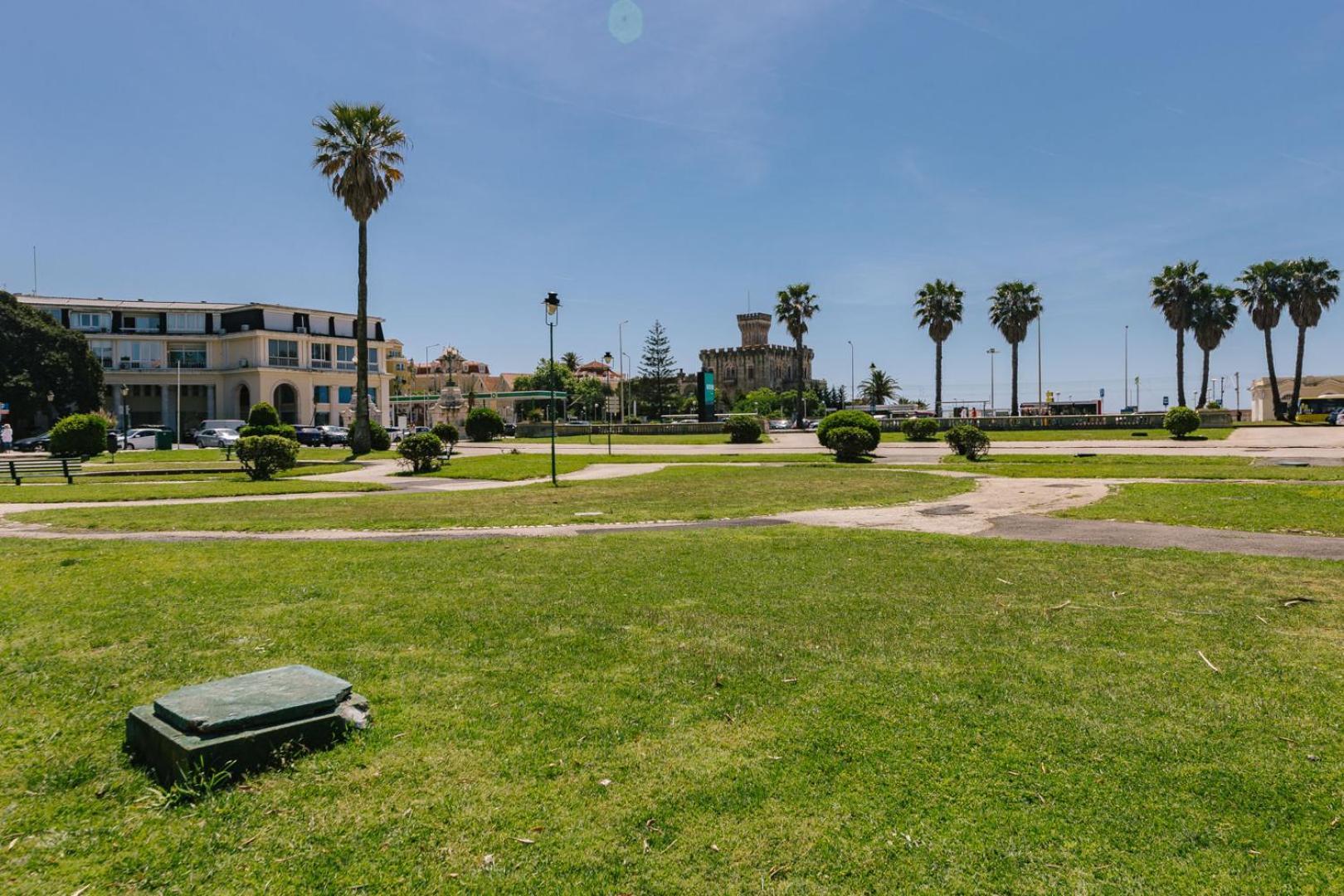 Rent4Rest Estoril Beachfront Apartments Bagian luar foto
