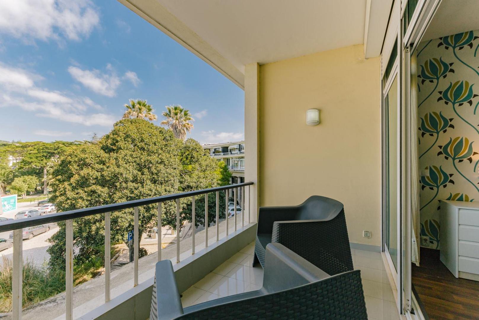 Rent4Rest Estoril Beachfront Apartments Bagian luar foto