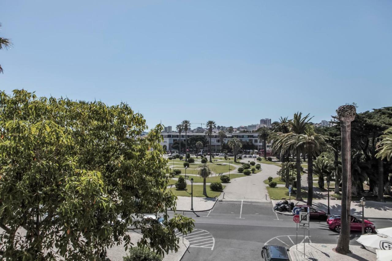 Rent4Rest Estoril Beachfront Apartments Bagian luar foto